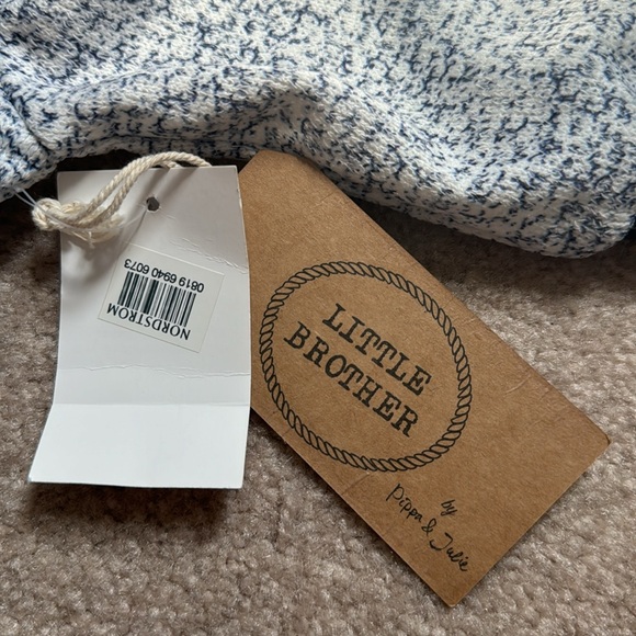 NWT, Button up sweater/jacket - Picture 3 of 4